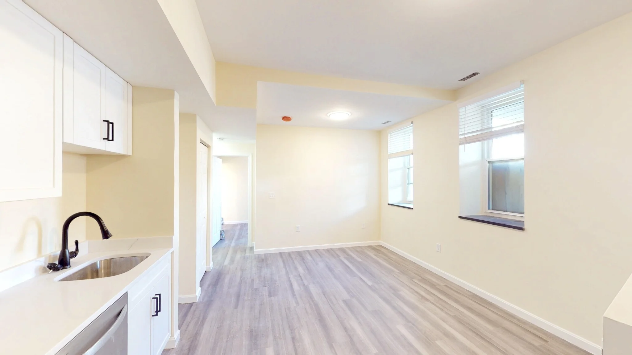 1 bed, 1 bath apartment for rent at 171 Harvard St Unit B1, Coolidge Corner — photo 4 of 12
