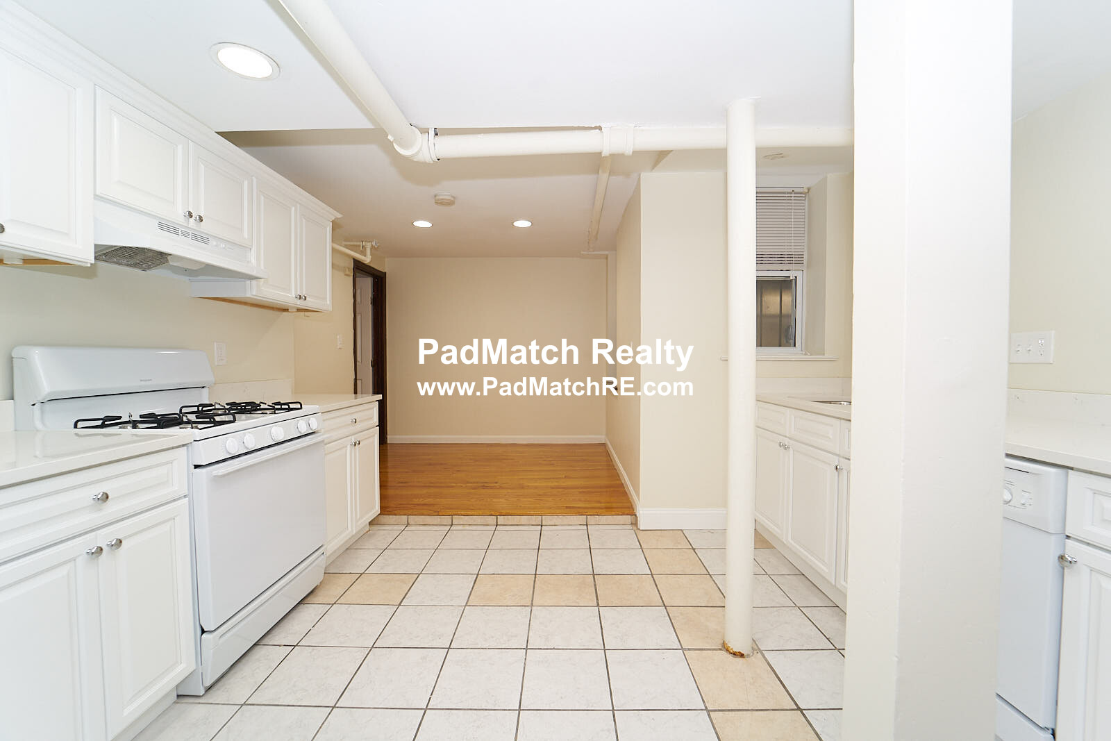 2 bed, 1 bath apartment for rent at 171 Hemenway St Unit B2, Fenway — photo 1 of 21