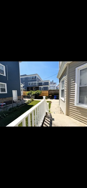 3 bed, 1 bath apartment for rent at 171 Hunter St Unit 2, Fall River — photo 2 of 11