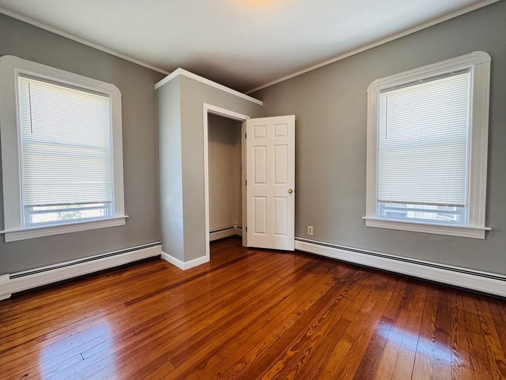 3 bed, 1 bath apartment for rent at 171 Hunter St Unit 3, Fall River — photo 20 of 24