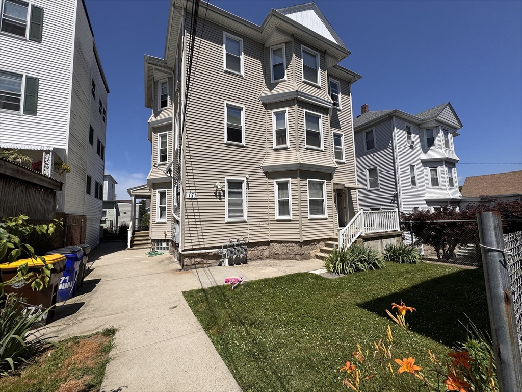 3 bed, 1 bath apartment for rent at 171 Hunter St Unit 3, Fall River — photo 24 of 24