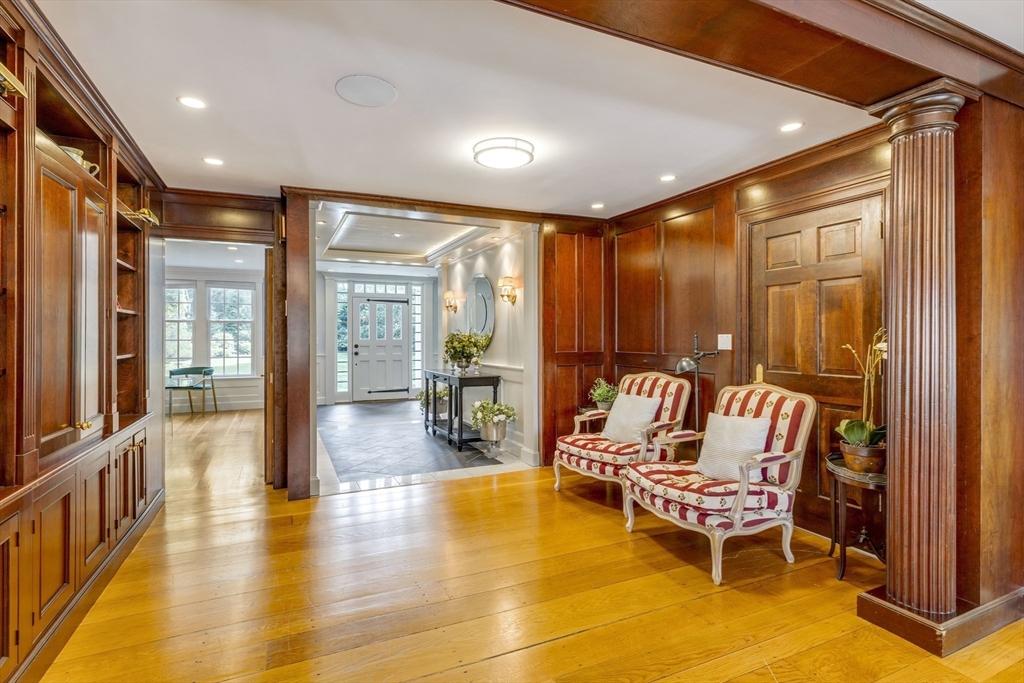 8+ bed, 4+ bath apartment for rent at 171 Marsh St, Belmont — photo 7 of 42