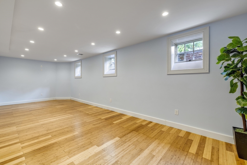 8+ bed, 4+ bath apartment for rent at 171 Marsh St, Belmont — photo 38 of 42