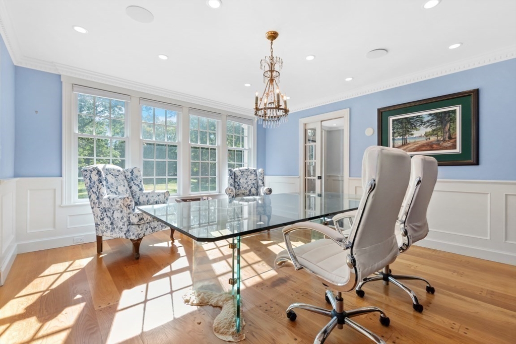 8+ bed, 4+ bath apartment for rent at 171 Marsh St, Belmont — photo 16 of 42