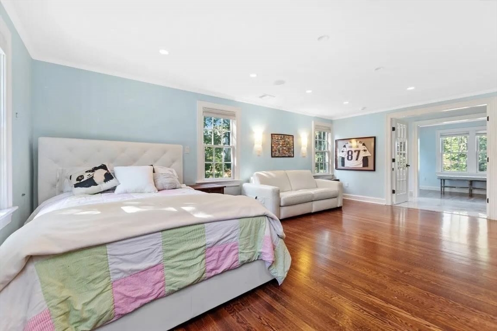 8+ bed, 4+ bath apartment for rent at 171 Marsh Unit 171, Belmont — photo 11 of 19