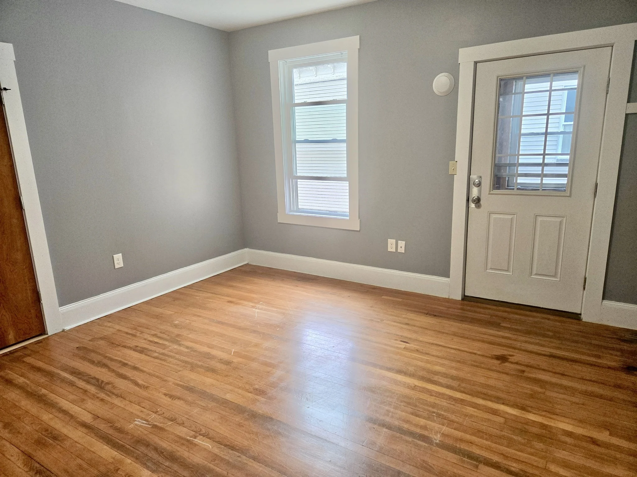 3 bed, 1 bath apartment for rent at 171 Mechanic St Unit 3F, Southbridge — photo 7 of 12