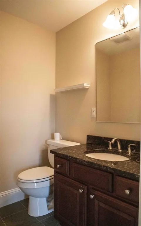 3 bed, 2 bath apartment for rent at 171 N Main St Unit 171, Natick — photo 10 of 19
