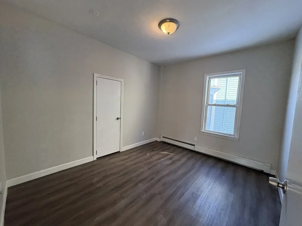 1 bed, 1 bath apartment for rent at 171 Pleasant St Unit 1, Attleboro — photo 10 of 10