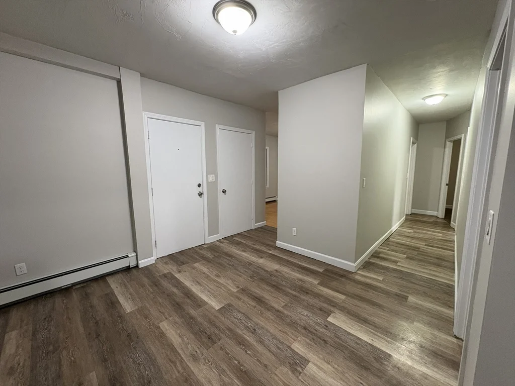 3 bed, 1 bath apartment for rent at 171 Pleasant St Unit 2, Attleboro — photo 13 of 23