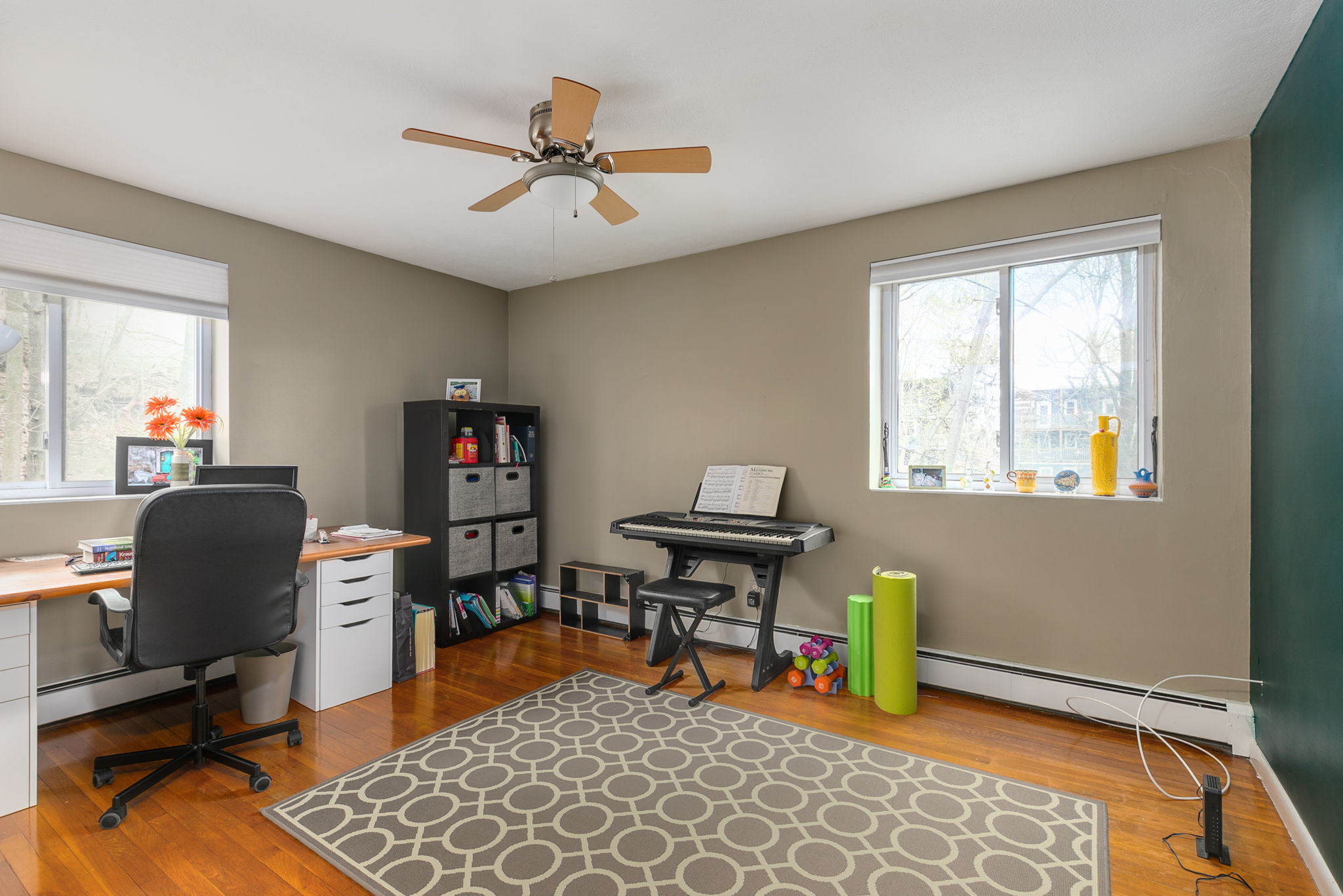 2 bed, 1 bath apartment for rent at 171 South St Unit 11B, Jamaica Plain — photo 4 of 12