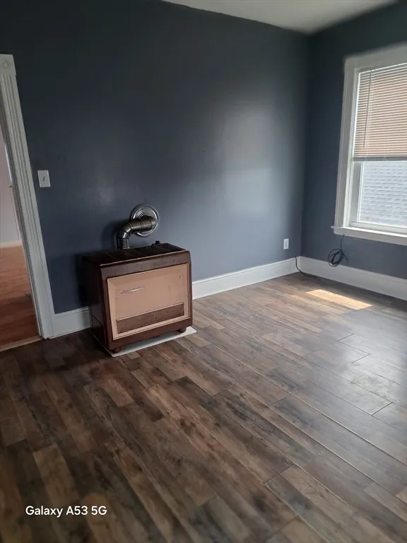 3 bed, 1 bath apartment for rent at 171 Vernon St Unit 3, Quinsigamond Valley — photo 8 of 41