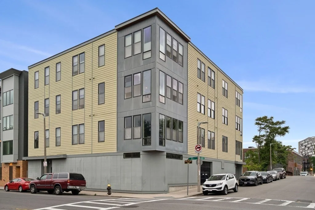 2 bed, 2 bath apartment for rent at 171 W 4th St Unit 7, South Boston — photo 14 of 15