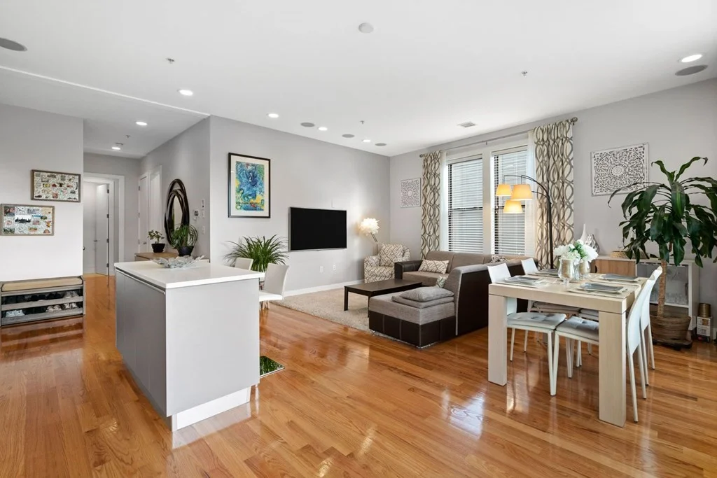 2 bed, 2 bath apartment for rent at 171 W 4th St Unit 7, South Boston — photo 2 of 15