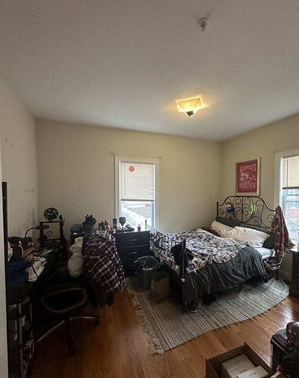 3 bed, 2 bath apartment for rent at 171 Walnut St Unit 2, Winter Hill — photo 9 of 9