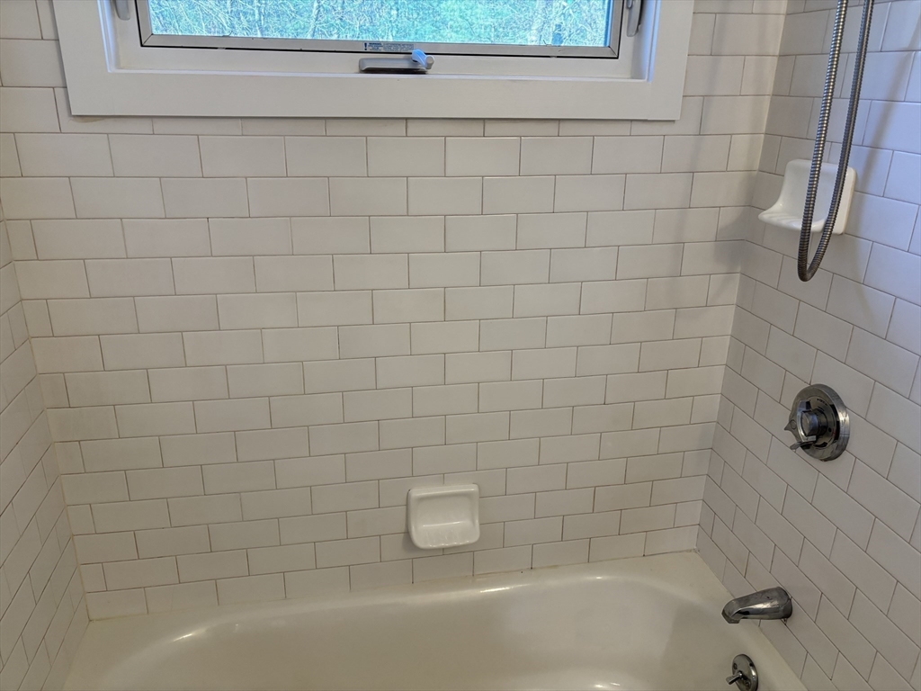 2 bed, 1 bath apartment for rent at 171 Ware St Unit 11, Mansfield — photo 18 of 24