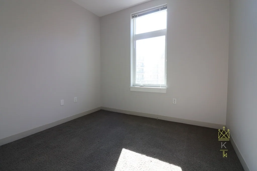 3 bed, 2 bath apartment for rent at 171 Washington St Unit 2311, Brighton — photo 16 of 20