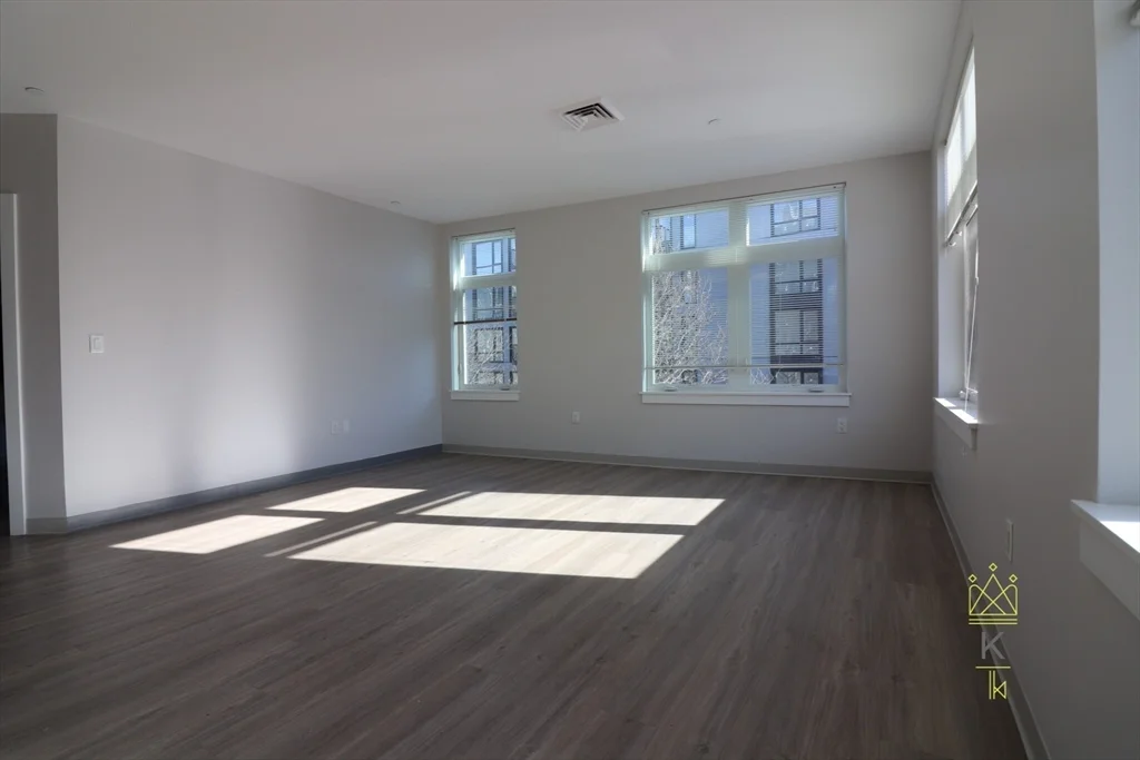 3 bed, 2 bath apartment for rent at 171 Washington St Unit 2311, Brighton — photo 11 of 20
