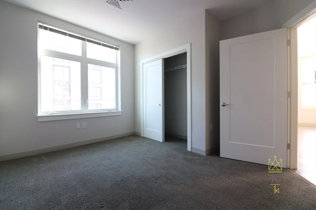 3 bed, 2 bath apartment for rent at 171 Washington St Unit 2311, Brighton — photo 17 of 20