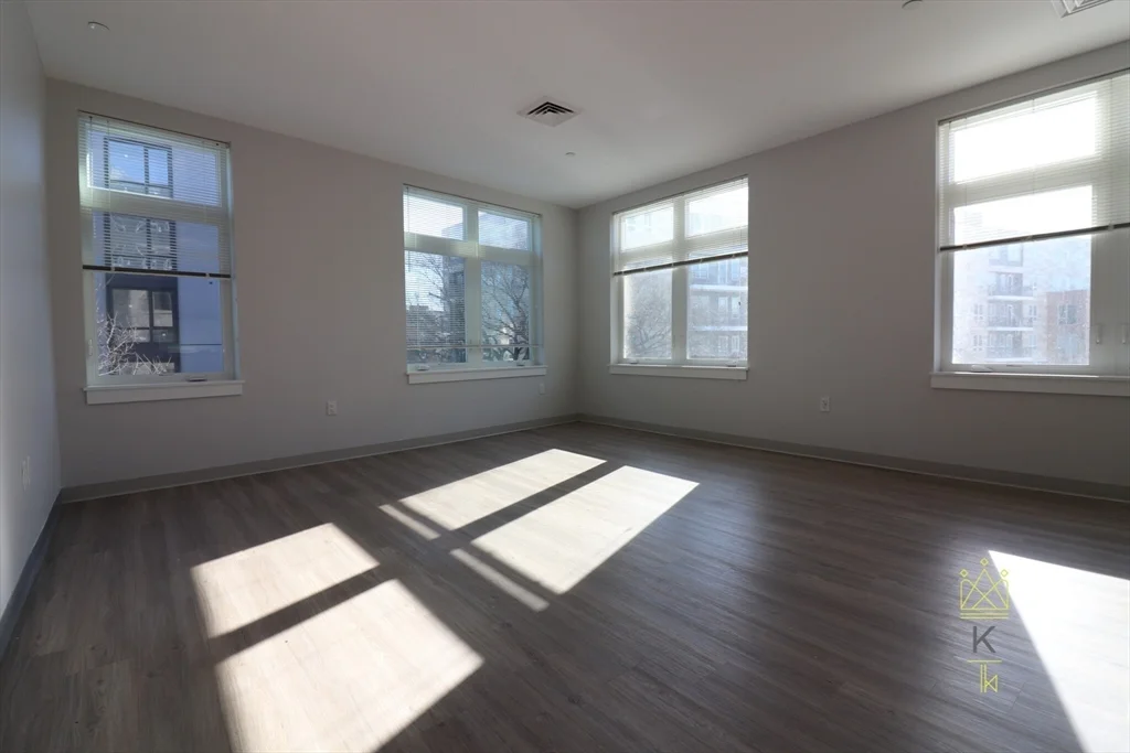3 bed, 2 bath apartment for rent at 171 Washington St Unit 2311, Brighton — photo 1 of 20