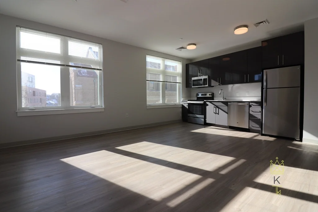 3 bed, 2 bath apartment for rent at 171 Washington St Unit 2311, Brighton — photo 3 of 20