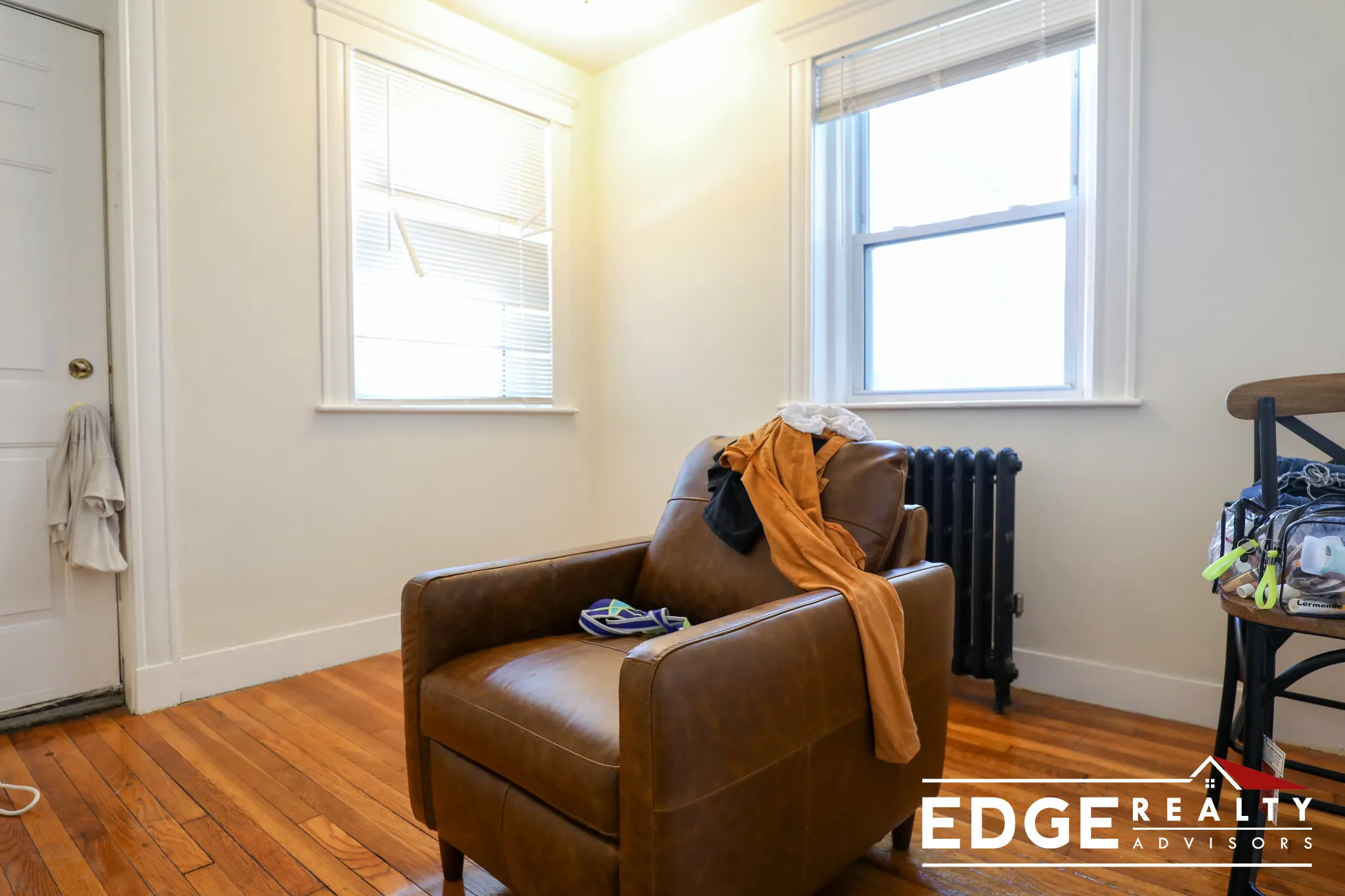 3 bed, 1.5 bath apartment for rent at 1711 Commonwealth Ave Unit 2, Brighton — photo 10 of 14