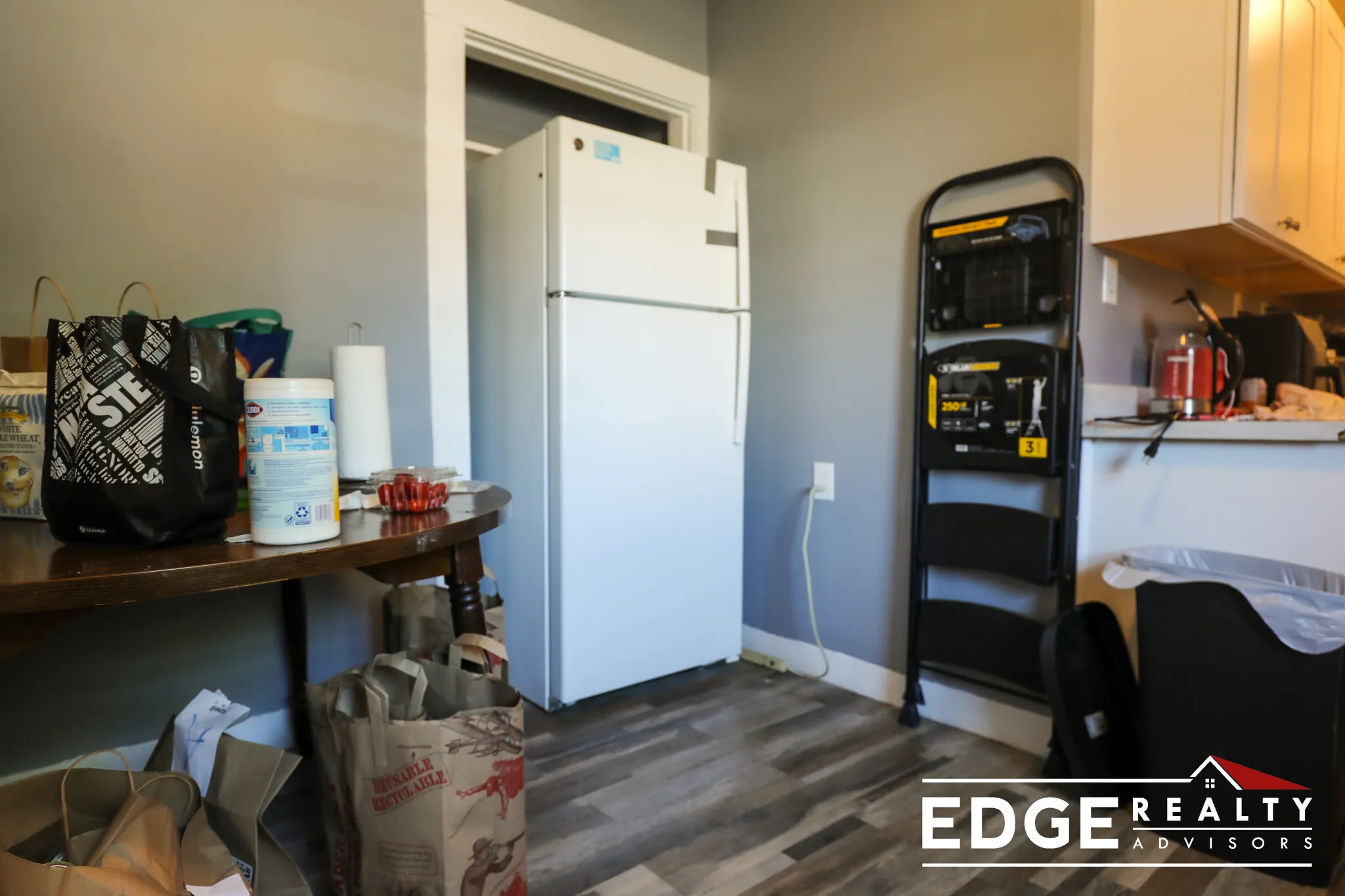 3 bed, 1.5 bath apartment for rent at 1711 Commonwealth Ave Unit 2A, Brighton — photo 5 of 13