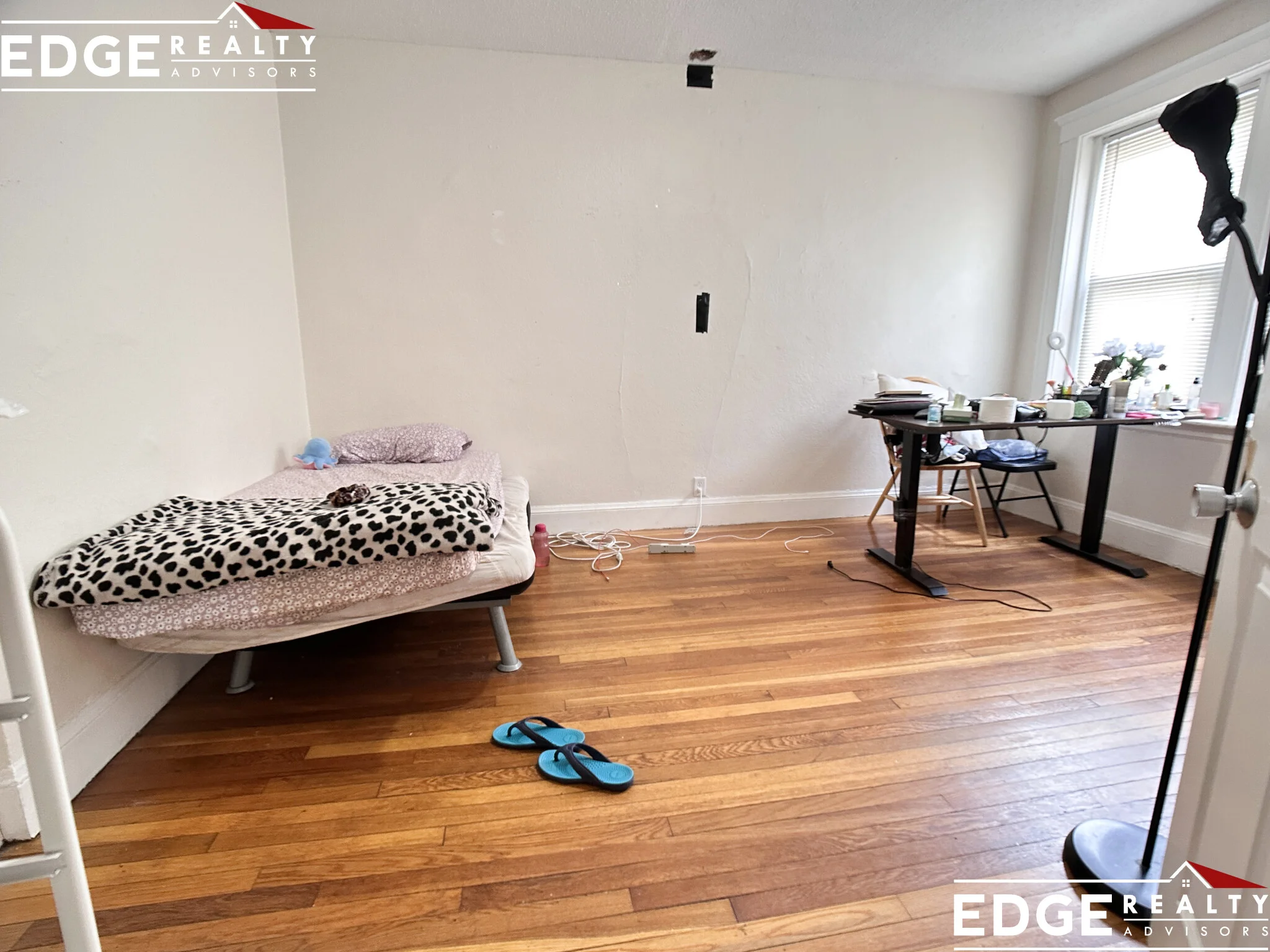 4 bed, 2 bath apartment for rent at 1711 Commonwealth Ave Unit 6, Brighton — photo 8 of 9