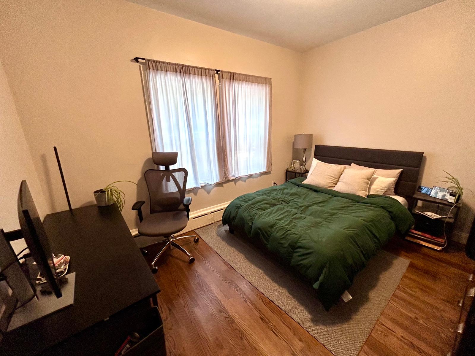 3 bed, 1 bath apartment for rent at 1712 Beacon St Unit 1, Brookline — photo 21 of 27