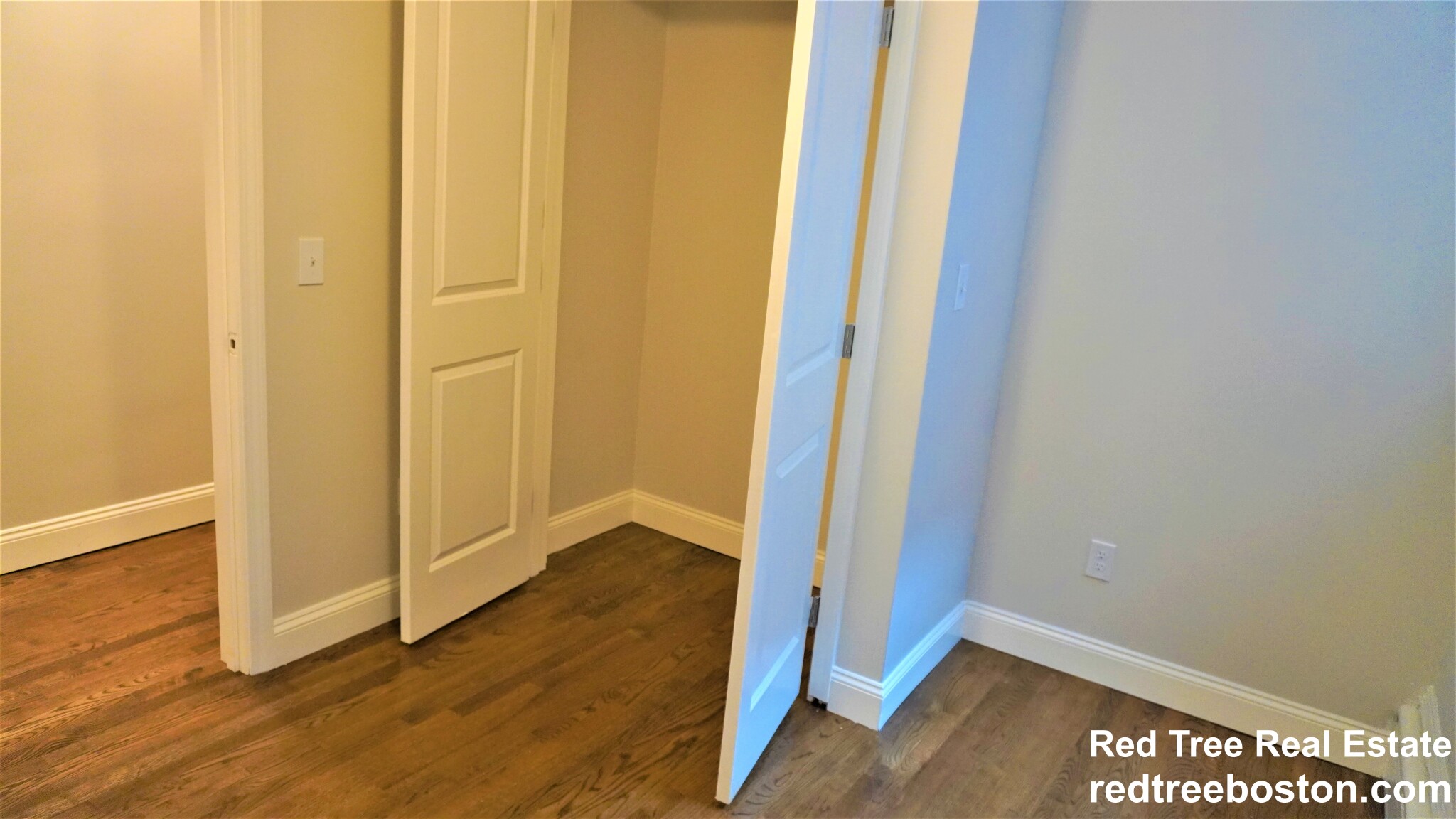 3 bed, 1 bath apartment for rent at 1712 Beacon St Unit 11, Brookline — photo 11 of 18