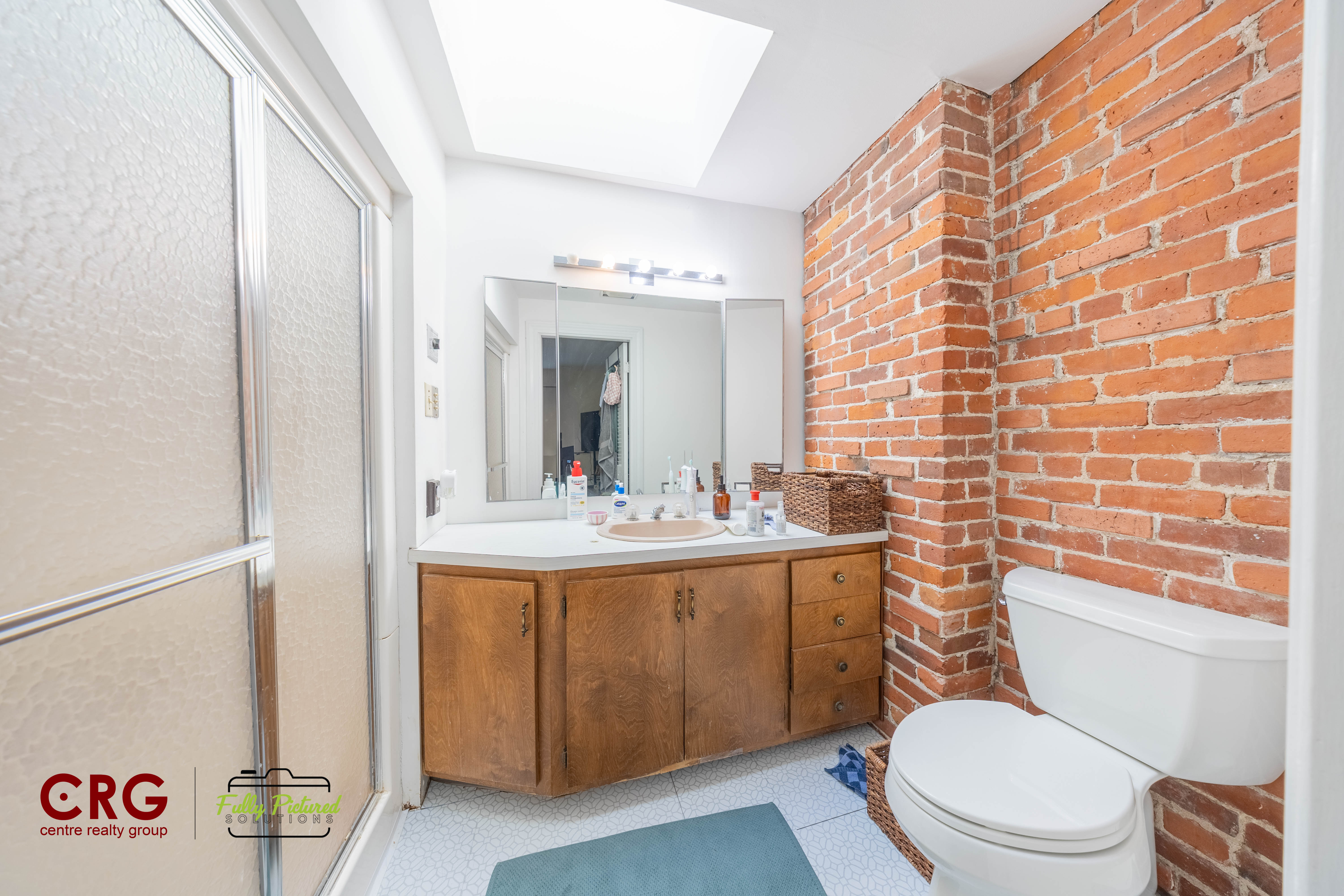 2.5 bed, 2.5 bath apartment for rent at 1712 Beacon St Unit 2, Brookline — photo 18 of 24