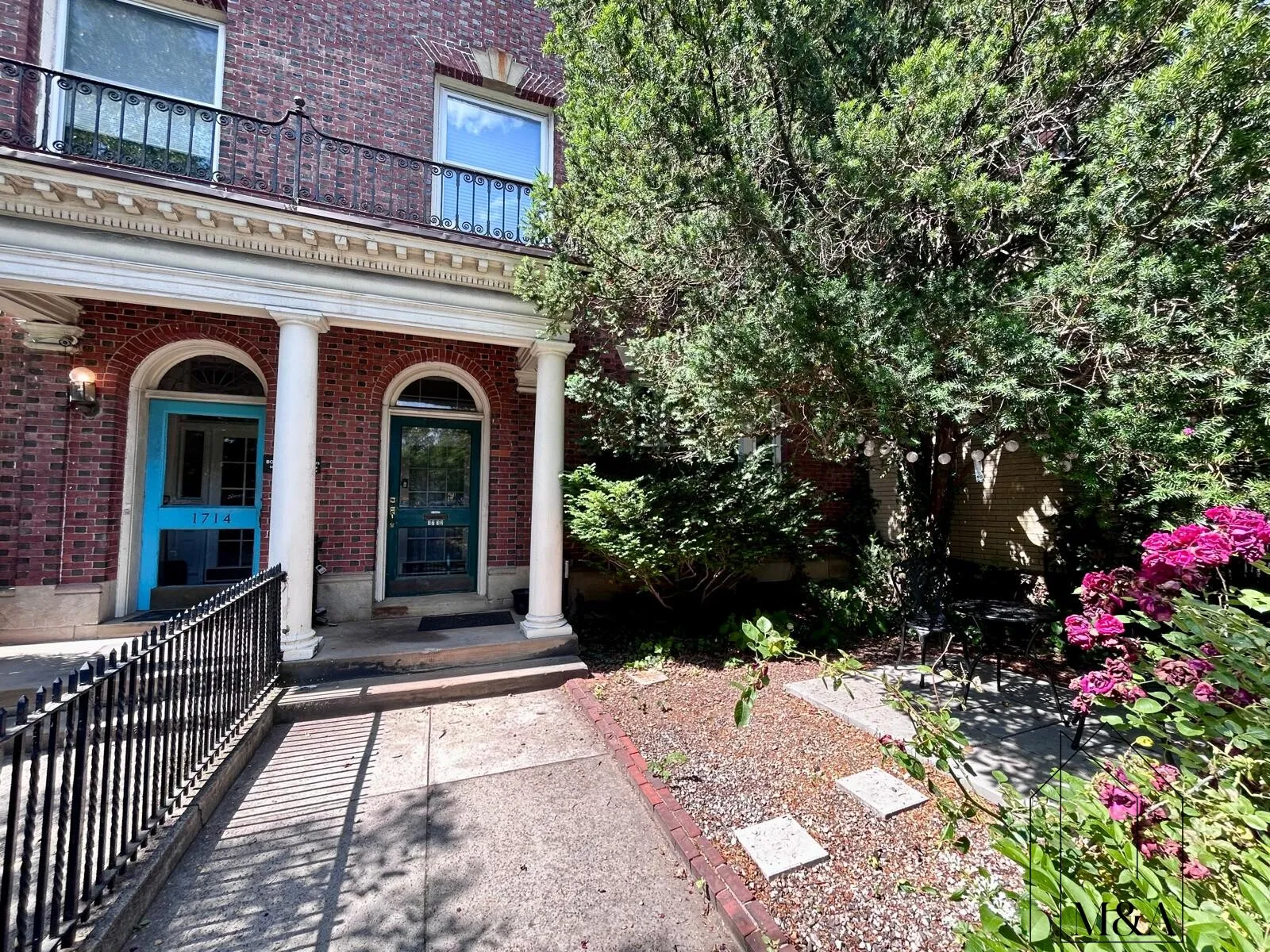 3 bed, 2.5 bath apartment for rent at 1712 Beacon St Unit 2, Brookline — photo 17 of 20