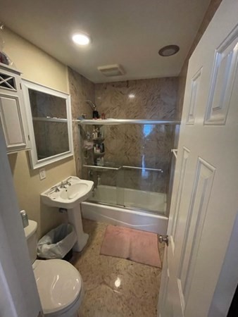 2 bed, 1 bath apartment for rent at 1714 Commonwealth Unit 4, Brighton — photo 11 of 12