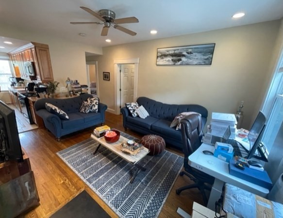 2 bed, 1 bath apartment for rent at 1714 Commonwealth Unit 4, Brighton — photo 2 of 12