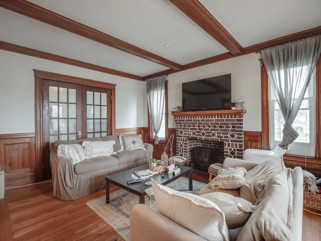 3 bed, 1 bath apartment for rent at 1716 Columbia Rd Unit 1, South Boston — photo 6 of 31