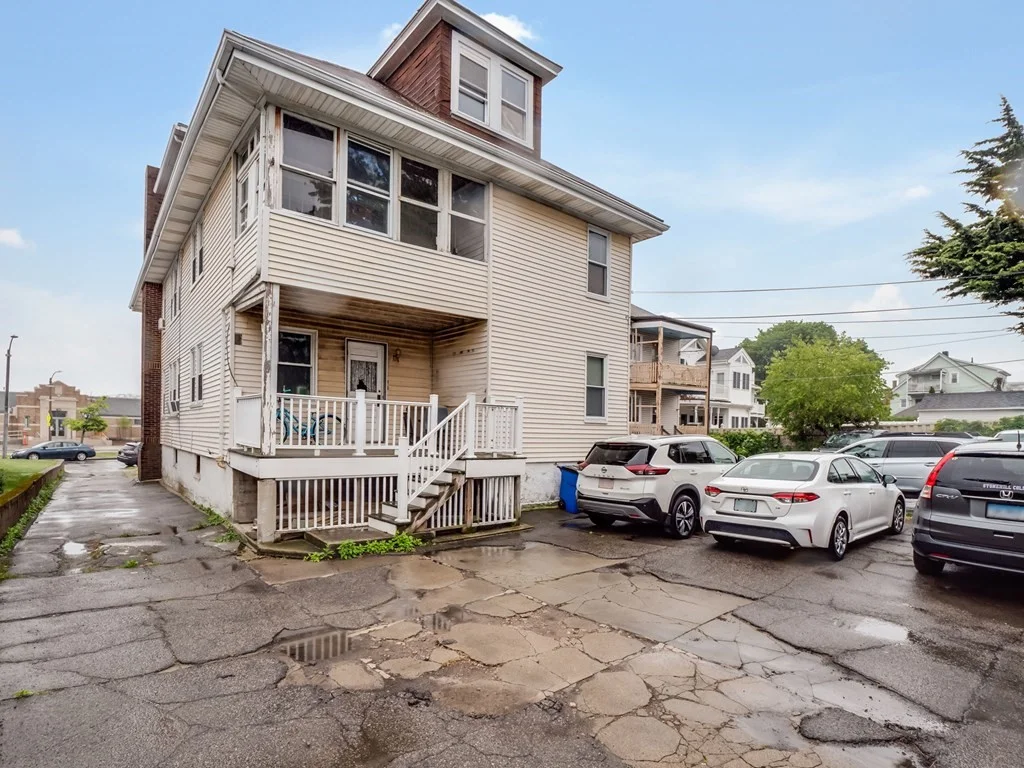 3 bed, 1 bath apartment for rent at 1716 Columbia Rd Unit 1, South Boston — photo 28 of 31