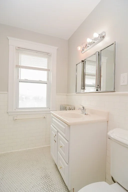 6 bed, 2 bath apartment for rent at 1716 Columbia Rd Unit 2, South Boston — photo 8 of 40