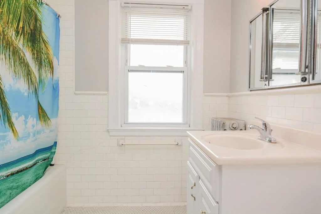 6 bed, 2 bath apartment for rent at 1716 Columbia Rd Unit 2, South Boston — photo 39 of 40