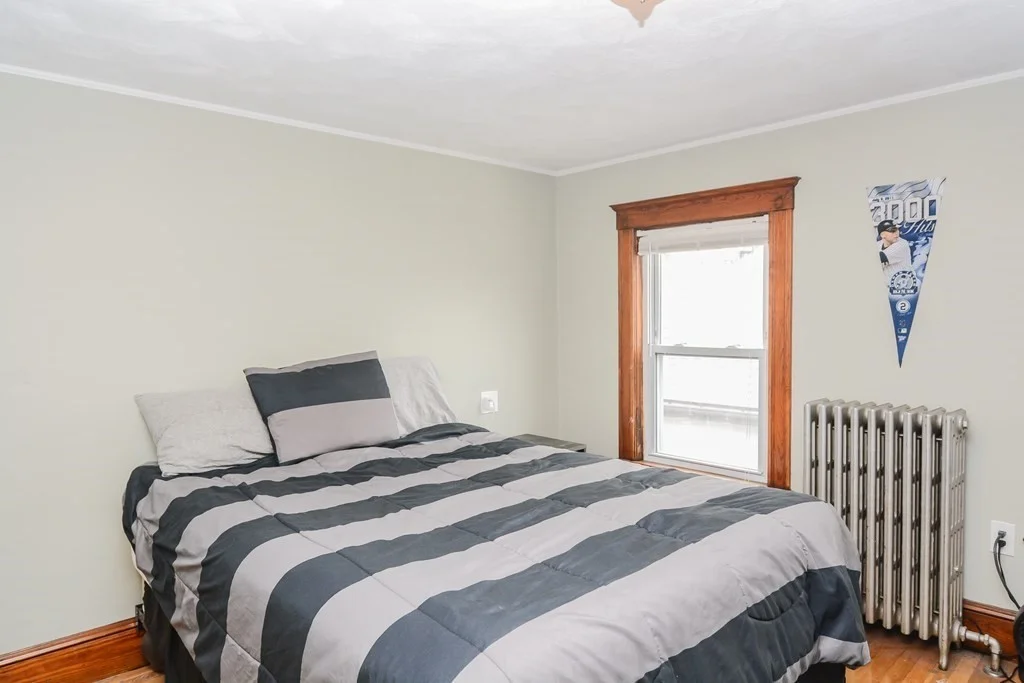 6 bed, 2 bath apartment for rent at 1716 Columbia Rd Unit 2, South Boston — photo 22 of 40