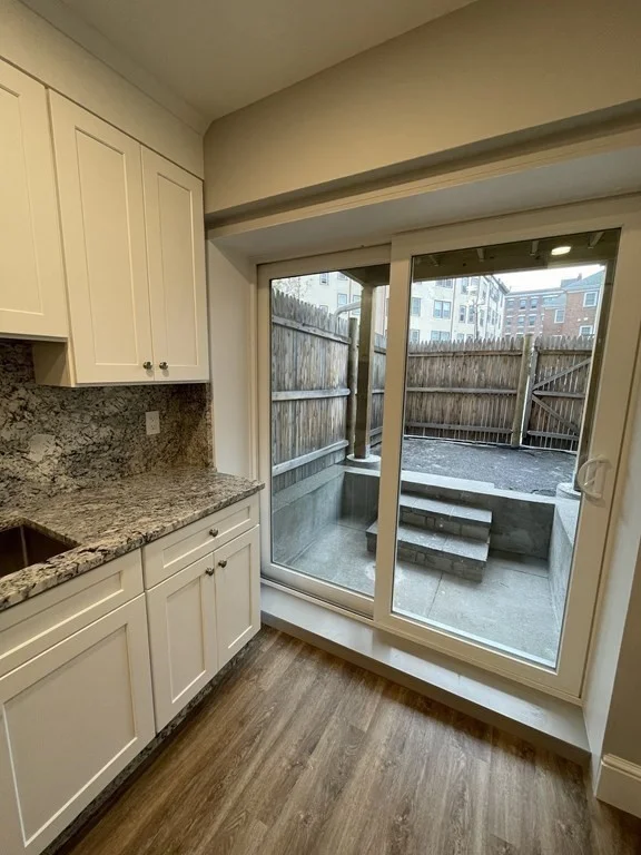 2 bed, 1 bath apartment for rent at 1718 Commonwealth Ave Unit 1, Boston — photo 6 of 22