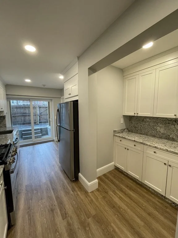 2 bed, 1 bath apartment for rent at 1718 Commonwealth Ave Unit 1, Boston — photo 11 of 22