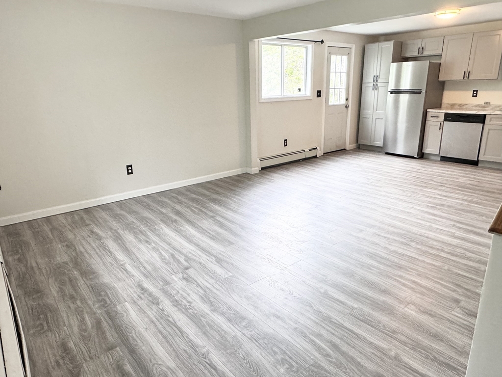2 bed, 1 bath apartment for rent at 172 -174 Sanborn St Unit 172, Fitchburg — photo 5 of 17