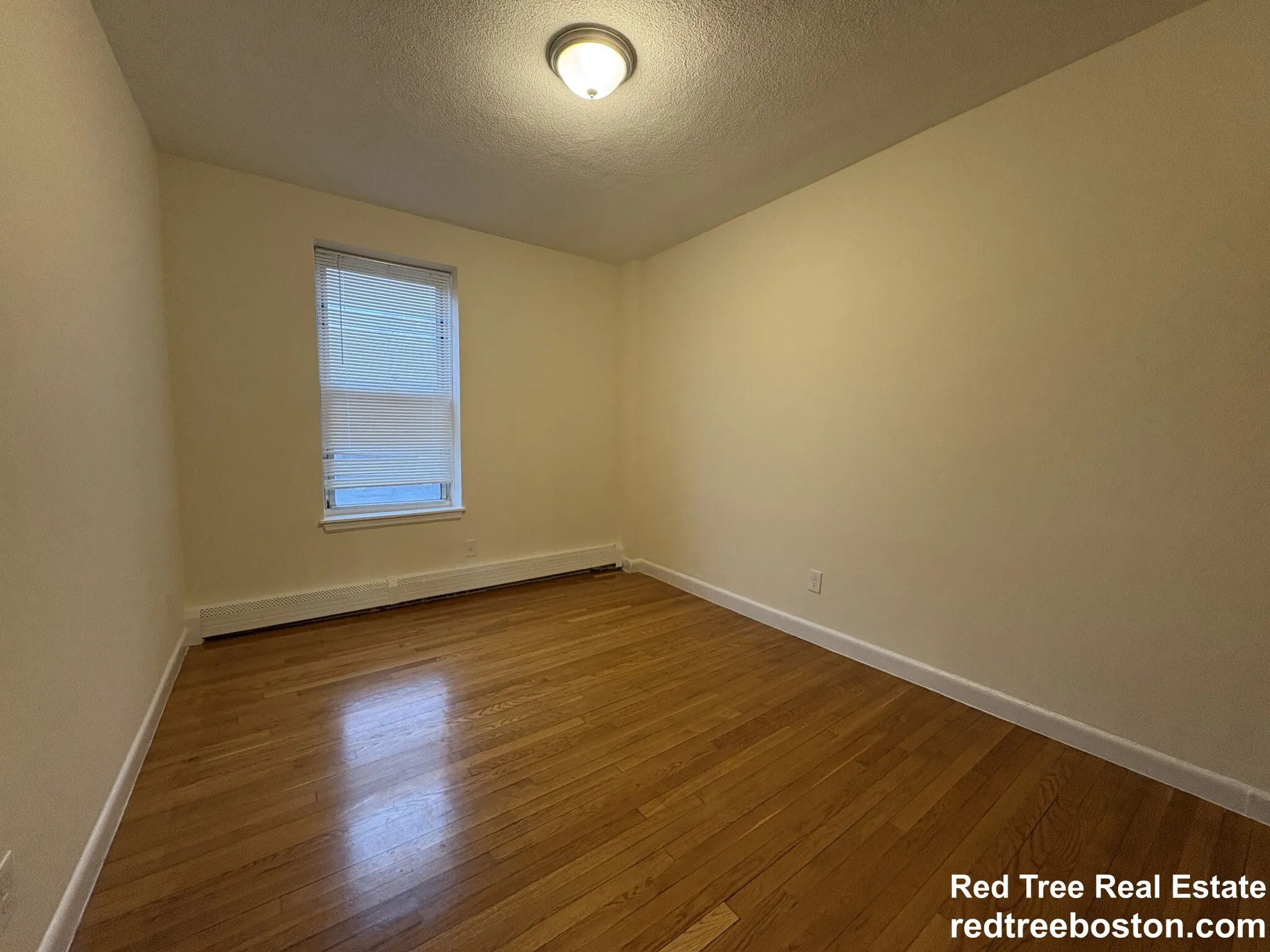 2 bed, 1 bath apartment for rent at 172 Beacon St Unit 3, Back Bay — photo 4 of 20
