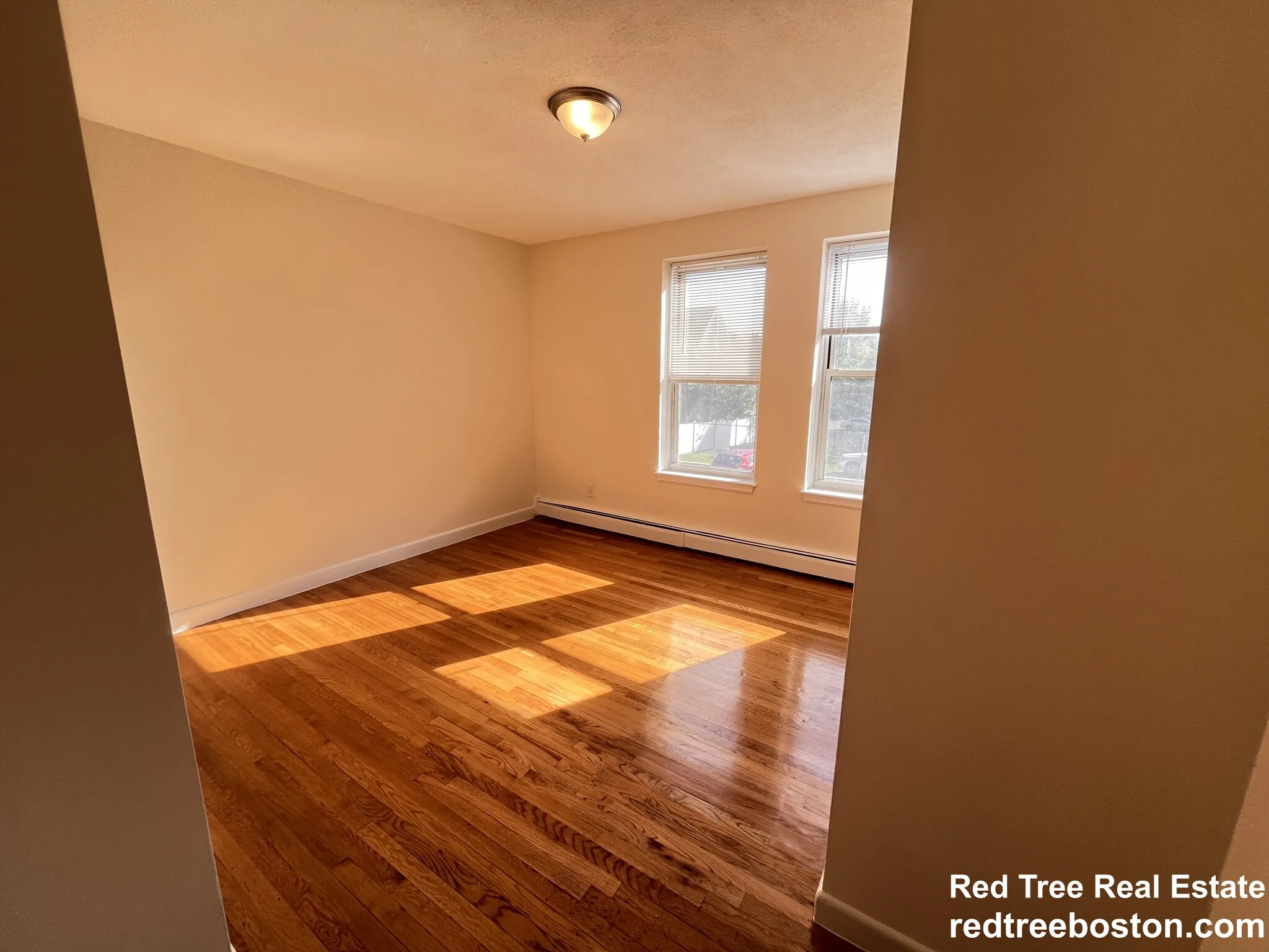 2 bed, 1 bath apartment for rent at 172 Beacon St Unit 3, Back Bay — photo 13 of 20