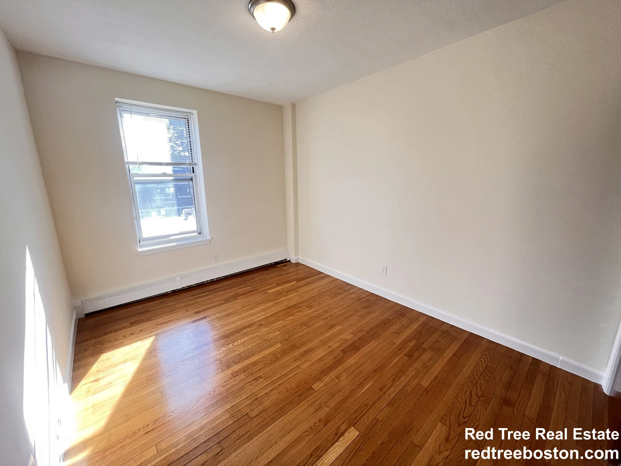 2 bed, 1 bath apartment for rent at 172 Beacon St Unit 3, Back Bay — photo 15 of 20