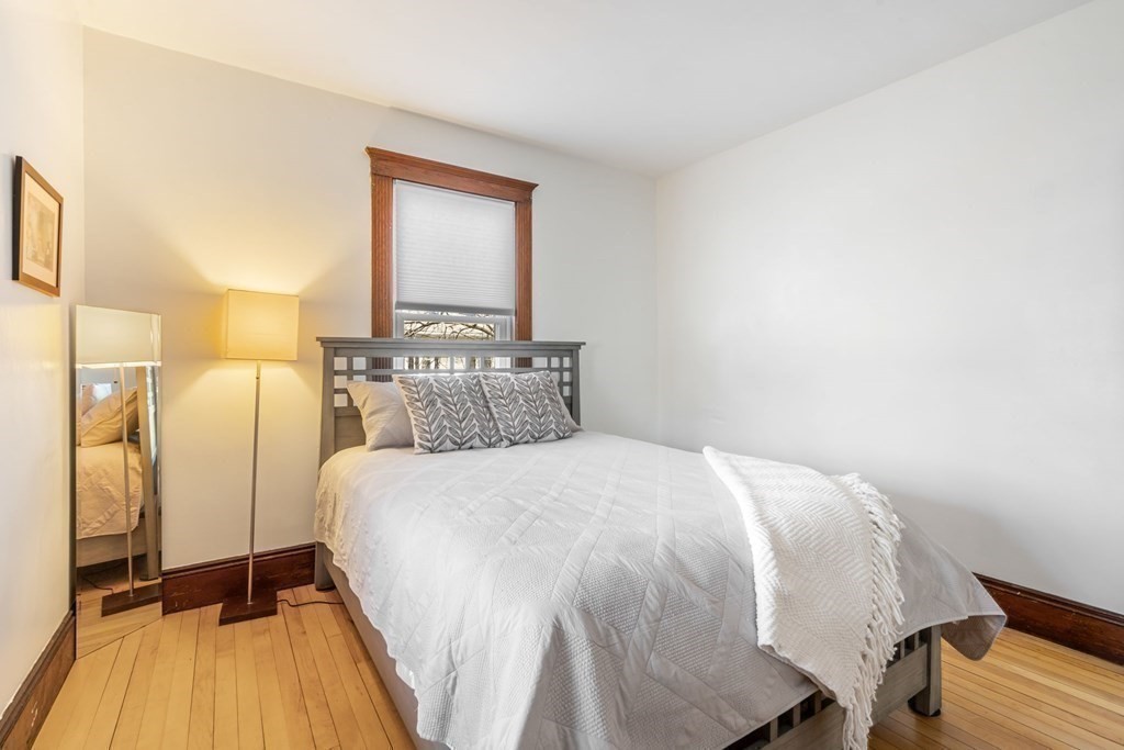 2 bed, 1 bath apartment for rent at 172 Beech St Unit 2, Belmont — photo 17 of 22