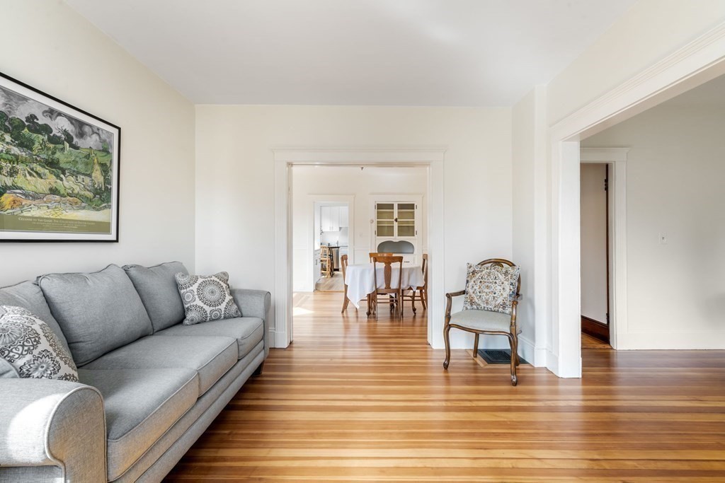 2 bed, 1 bath apartment for rent at 172 Beech St Unit 2, Belmont — photo 4 of 22