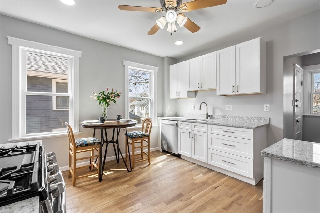 2 bed, 1 bath apartment for rent at 172 Beech St Unit 2, Belmont — photo 12 of 22