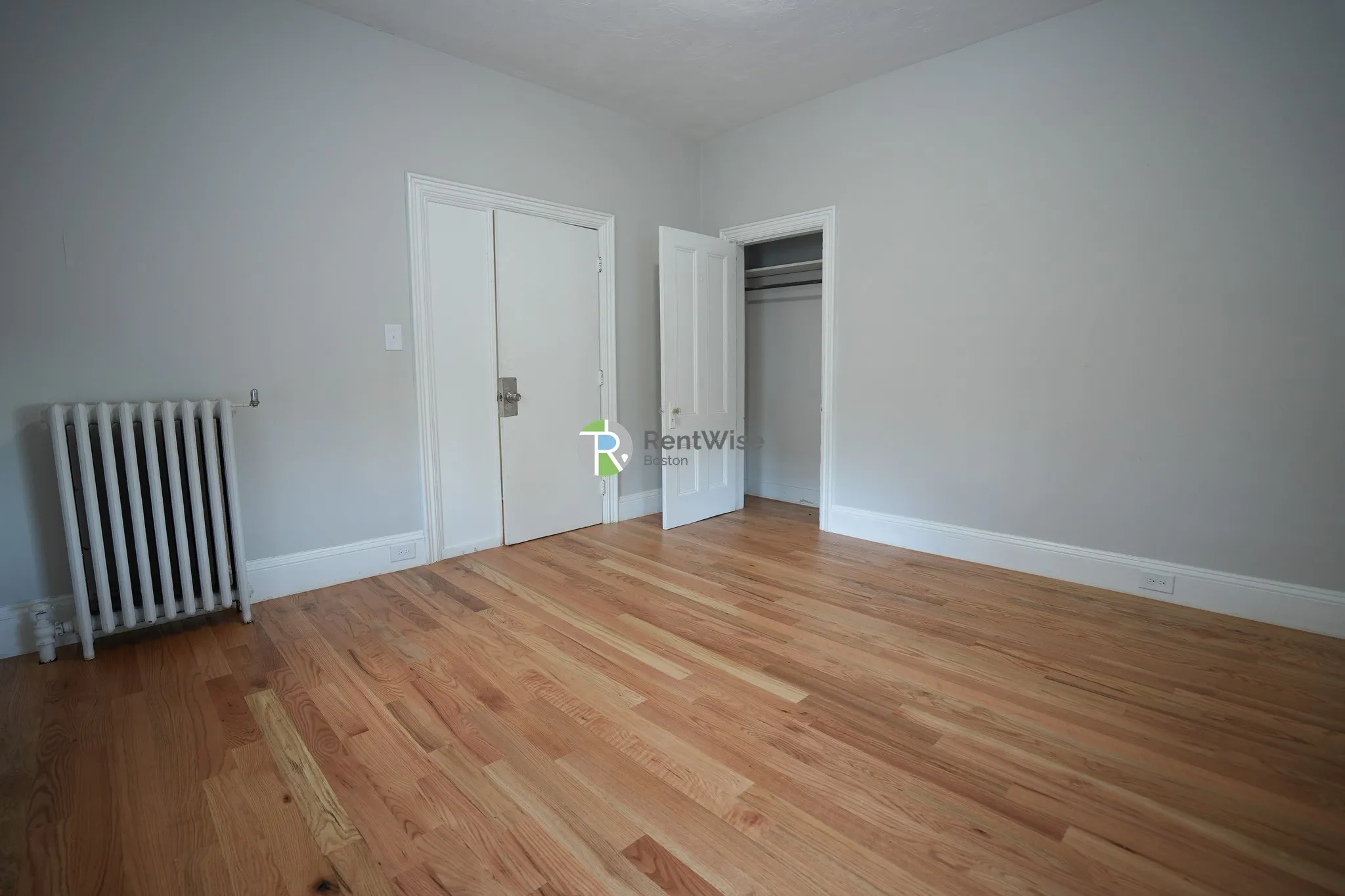 4 bed, 2 bath apartment for rent at 172 Bigelow St Unit 02, Oak Square — photo 10 of 26