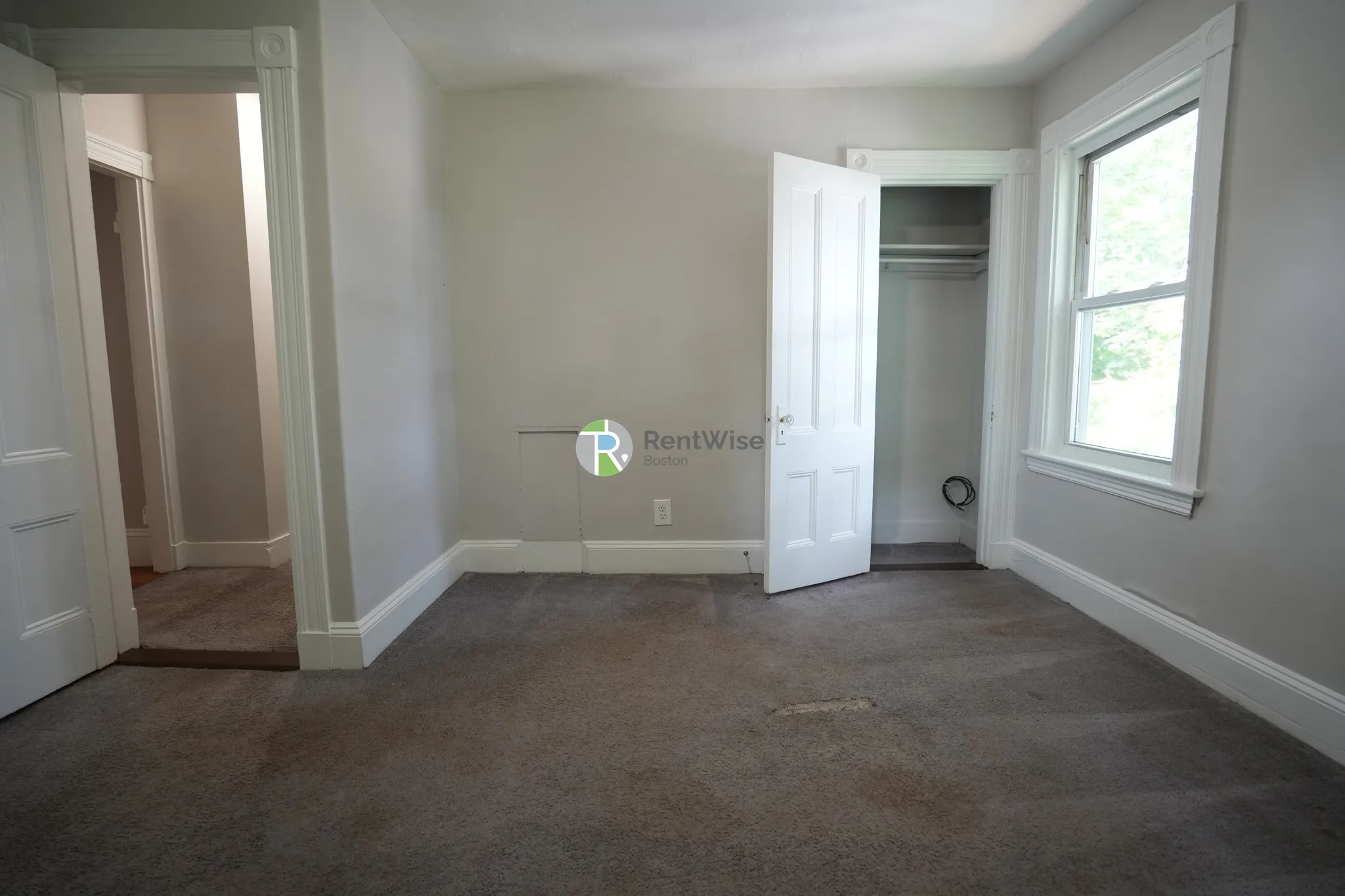 4 bed, 2 bath apartment for rent at 172 Bigelow St Unit 02, Oak Square — photo 12 of 25