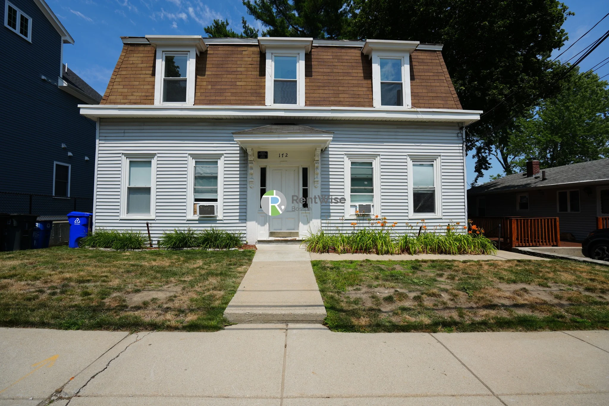 4 bed, 2 bath apartment for rent at 172 Bigelow St Unit 02, Oak Square — photo 24 of 25